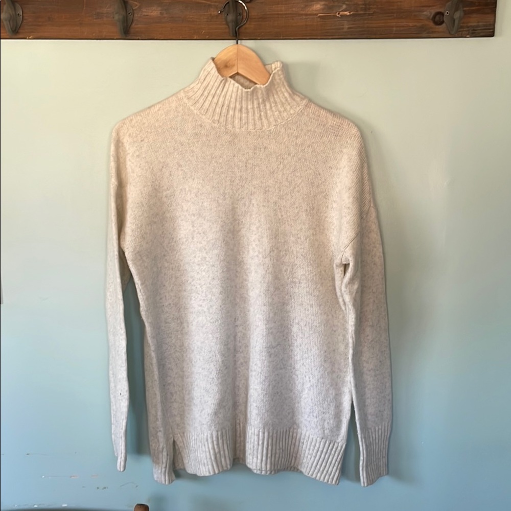 GAP cream or light gray color mock neck sweater, size small